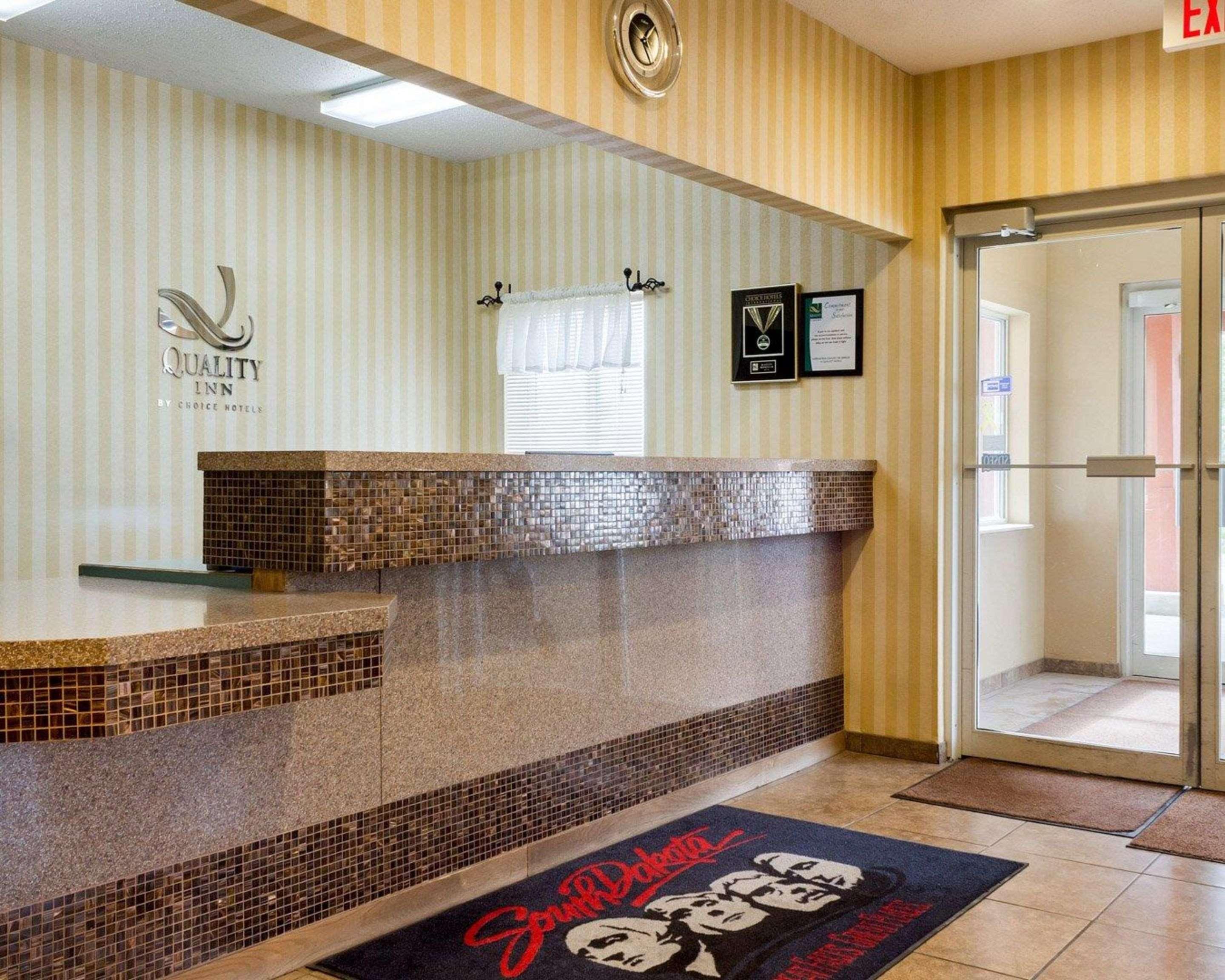 Quality Inn Brookings-University Exteriér fotografie